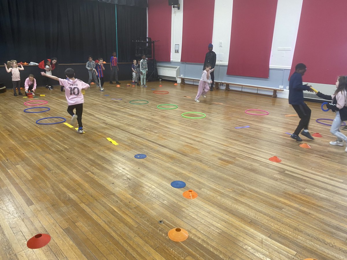 weareinspire's tweet photo. And that’s a wrap 👏🏻 🃏🏑
EASTER HAF 2024 complete across 3 locations in Walsall
Huge thanks to our brilliant team, #Gen22 volunteers and partners at Walsall College and Wolves Uni for supporting our programme
#walsallhaf2024 #ForwardTogether https://t.co/X6NY6iQYVK