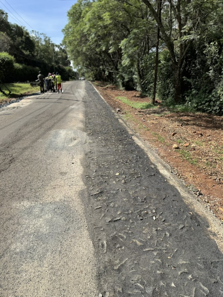 Tuko ground! Karen ward Twiga road, we are completing the fast phase of the work today, we lay Tarmac on Tuesday and markings! #Langata1