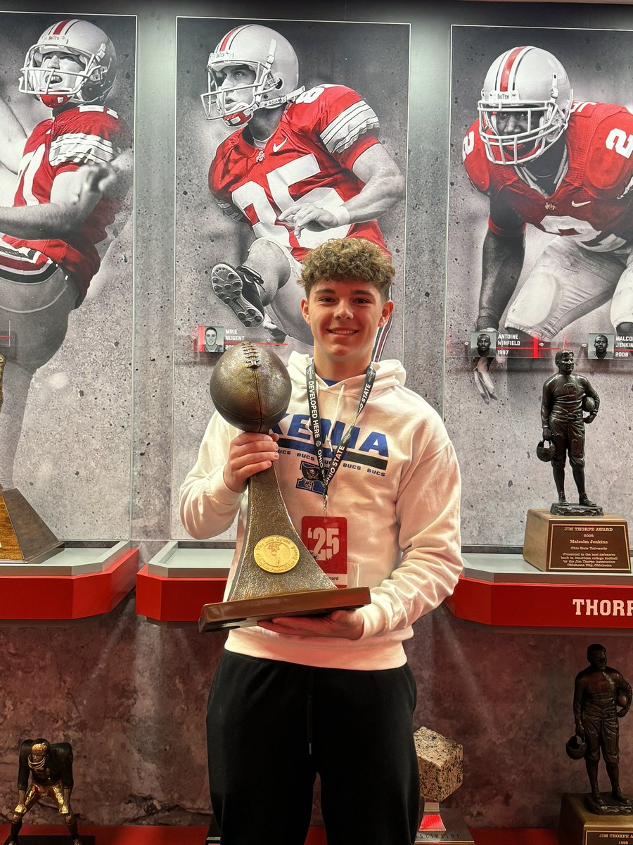 Had a great time at @OhioStateFB today! Thank you @theGunnerDaniel for inviting me out. Looking forward to being back on campus soon. Go Bucks! @CoachGantz @MauriceHarden16 @XeniaAthletics @xeniabucsfb