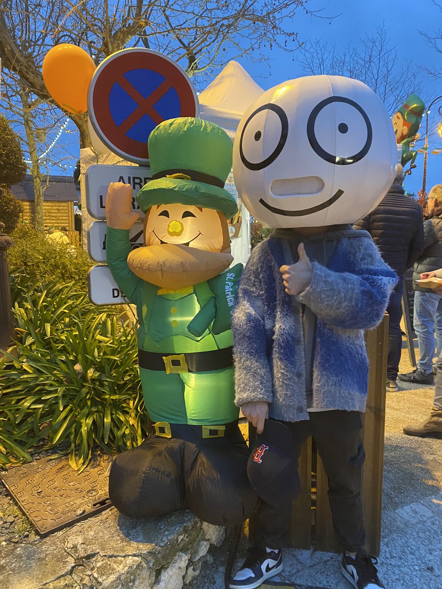 🚗.<a href="/GADDICTIONfr/">G-ADDICTION Jeunesse citoyenne</a> avec <a href="/Samleconducteur/">Sam le conducteur</a> lors des grandes manifestations festives du littoral, du haut et moyen pays ! 

En cette #SaintPatrick, nous sensibilisons les fêtards aux conduites à risques avec le soutien de la <a href="/villedemougins/">Mougins</a> ☘️