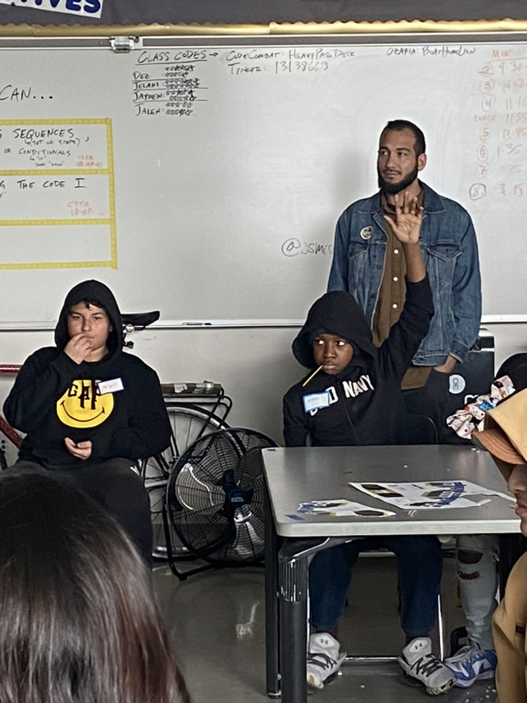 Thank you to the teachers at Willie Brown Middle School for welcoming our <a href="/ti_loop/">Treasure Island Loop</a> team + <a href="/beepAVsolutions/">Beep</a> to their classes to learn more about the Treasure Island Autonomous Vehicle Pilot + autonomous vehicles.  It was great to see the curiosity and engagement of the students!