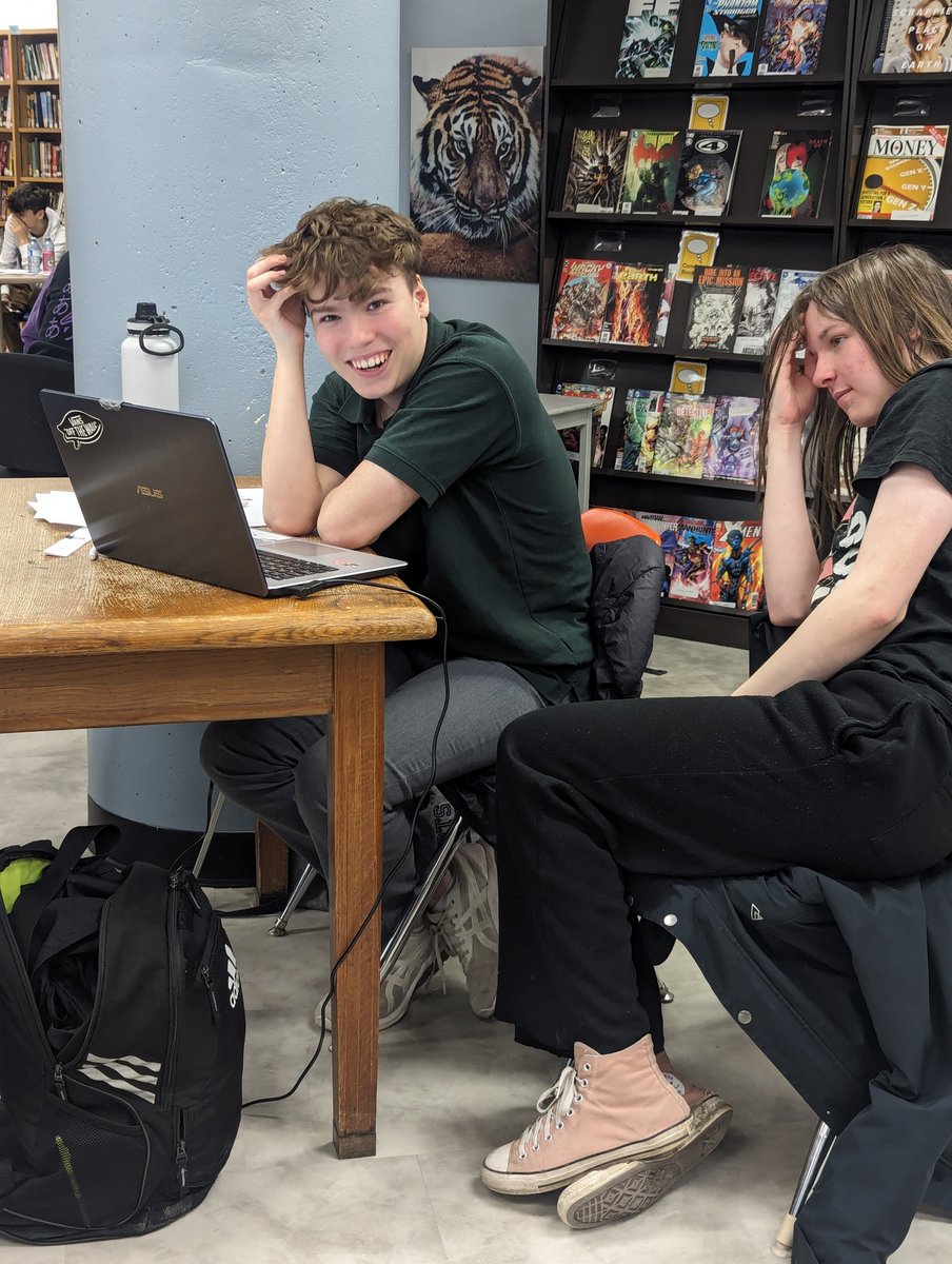 SilvaSonja's tweet image. Almost 3 hours in and they are still smiling and laughing! Keeping going @HolyCrossCSS #CodingTeam! 2 teams are currently in the top 4!
