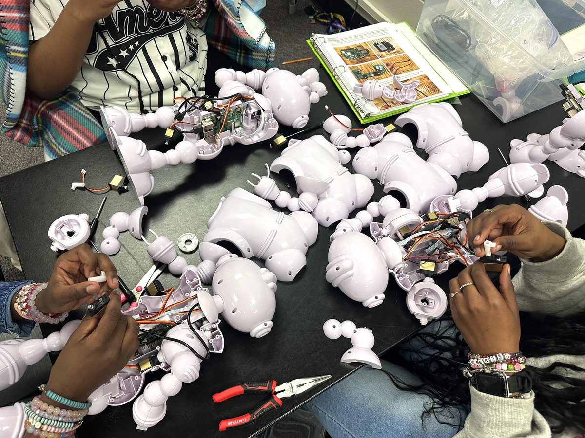 ABii’s World by Van Robotics (@vanrobotics) on Twitter photo Today, our team was with students and staff at <a href="/StJamesSantee/">St. James-Santee</a> to help them complete their Classroom to Career Robot Builds! 🦾
These 7th graders were quick to problem solve and did an amazing job putting their ABii’s together. We are so proud of them! 👏🏽
<a href="/CharlestonCoun1/">Charleston County School District</a> Today, our team was with students and staff at <a href="/StJamesSantee/">St. James-Santee</a> to help them complete their Classroom to Career Robot Builds! 🦾
These 7th graders were quick to problem solve and did an amazing job putting their ABii’s together. We are so proud of them! 👏🏽
<a href="/CharlestonCoun1/">Charleston County School District</a>