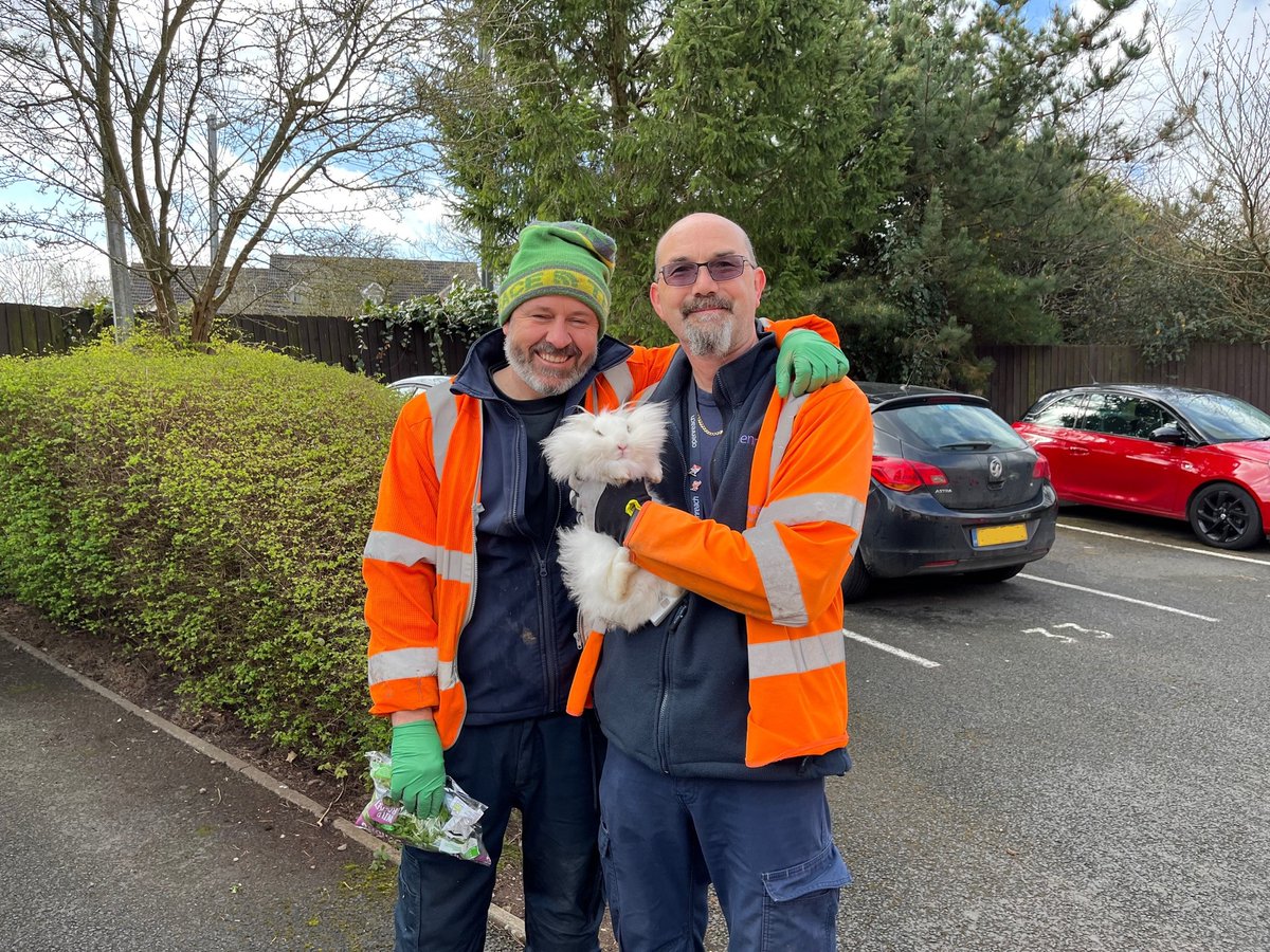 Last year, this little fella got in a hare-y situation 🐰⚠ Luckily, our engineers Nathan and Mark managed to reunite him with his family before #EasterSunday 😍 #HappyEaster everyone 🥚🍫