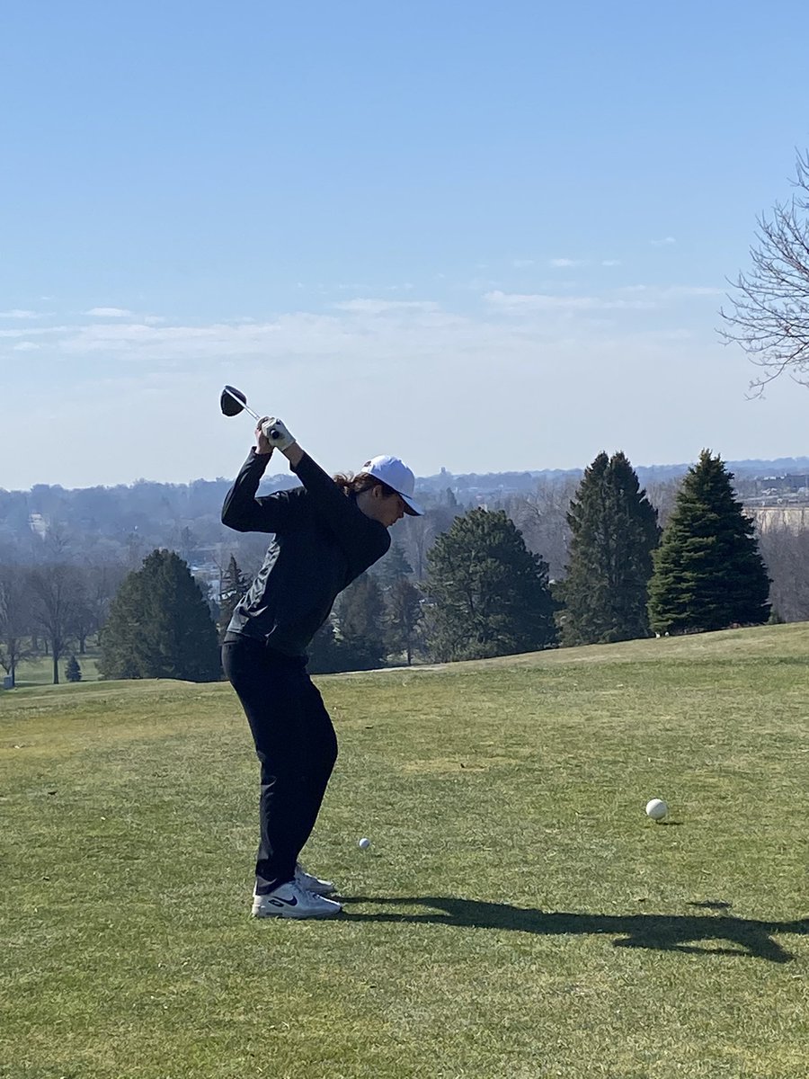 PLVMonarchGolf's tweet photo. Monarchs are at Benson National for the @OPS_Vikings Invite. A little frost delay but the ☀️ is out!
#WeArePLV @PLPulse #PLVGolf #Ubuntu #WeBATT https://t.co/1jnzLfswfl