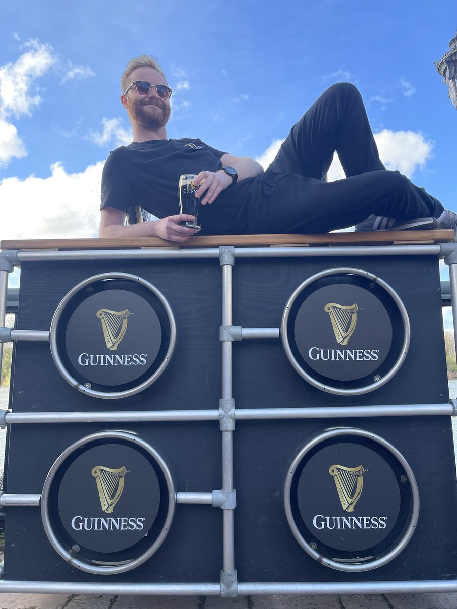 The outdoor bars have begun to arrive! 🍻 Thanks to our good friends at @GuinnessGB and @BeavertownBeer, you’ll never be waiting too long for your favourite stout or IPA on boat race day! 🚣 @YoungsPubs #boatrace #bankholiday #boatraceatyoungs #beavertown #guinness #beers