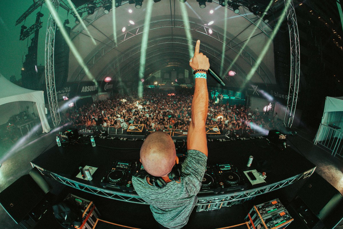 Lebanese-born, Windsor-Detroit-raised, SEELO's progressive house sound pushes boundaries. Tracks like "Portal," "Distend," &amp; "Illuminate" reveal his evolving style. Listen to "Moment (feat. Olive B)" now on Apple Music &amp; Spotify! Book him via AGNT - Link in BIO 🎶 : <a href="/theonlyseelo/">Seelo</a>