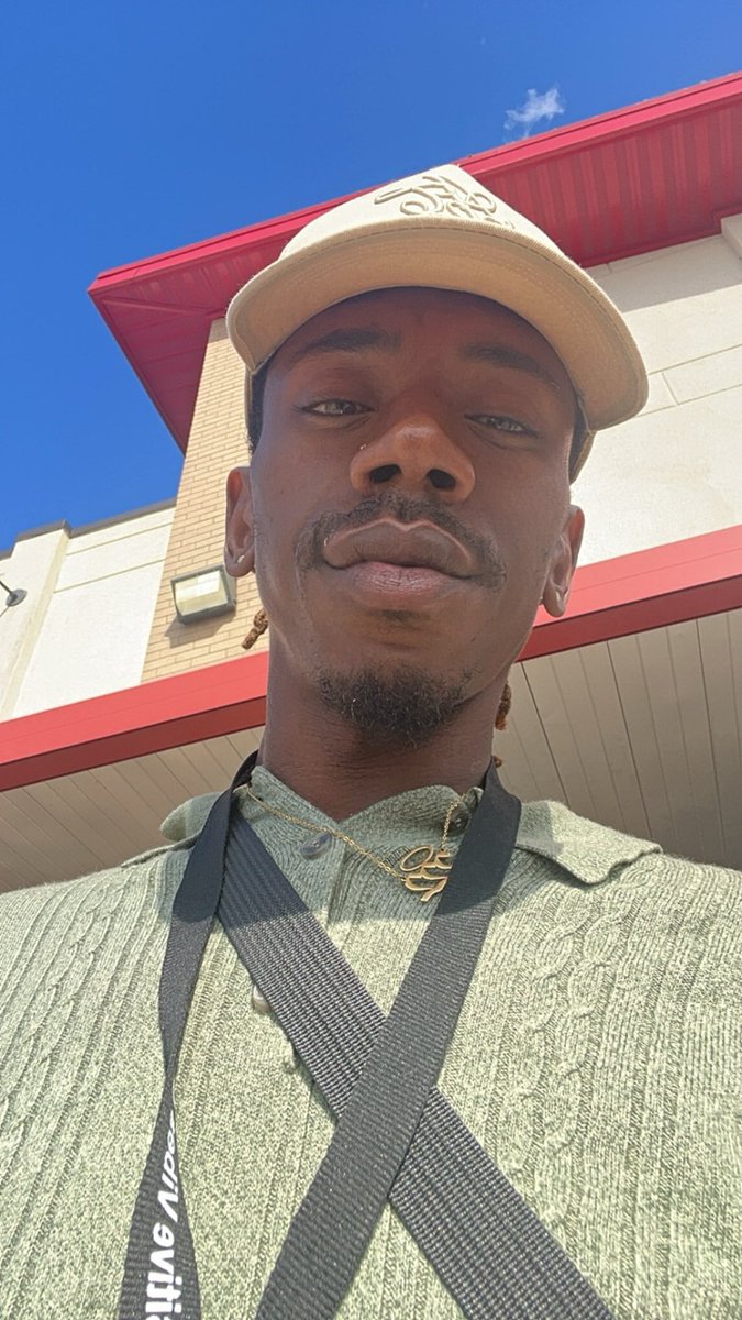 iPostRandomBS's tweet image. Random dump😉✨