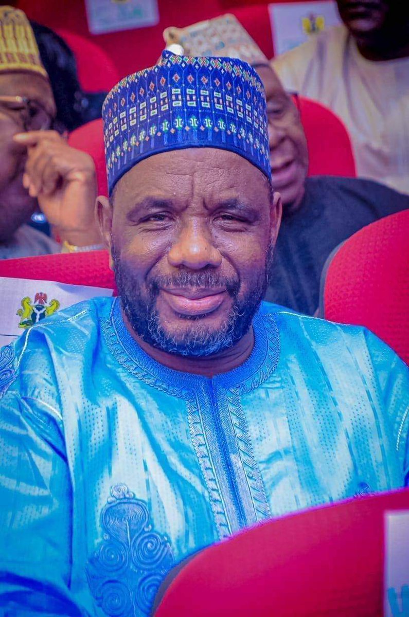 BelloShehuT's tweet photo. Dr. Muhammad Sani: Spearheading Change in Almajiri and Out-Of-School Children Education

Meet Dr. Muhammad Sani, a remarkable leader with a deep-rooted passion for education and a wealth of experience in making a difference. Recently appointed as ES/CEO of @NCAOOSCE_NG 

Thread https://t.co/2tN8MzELyt