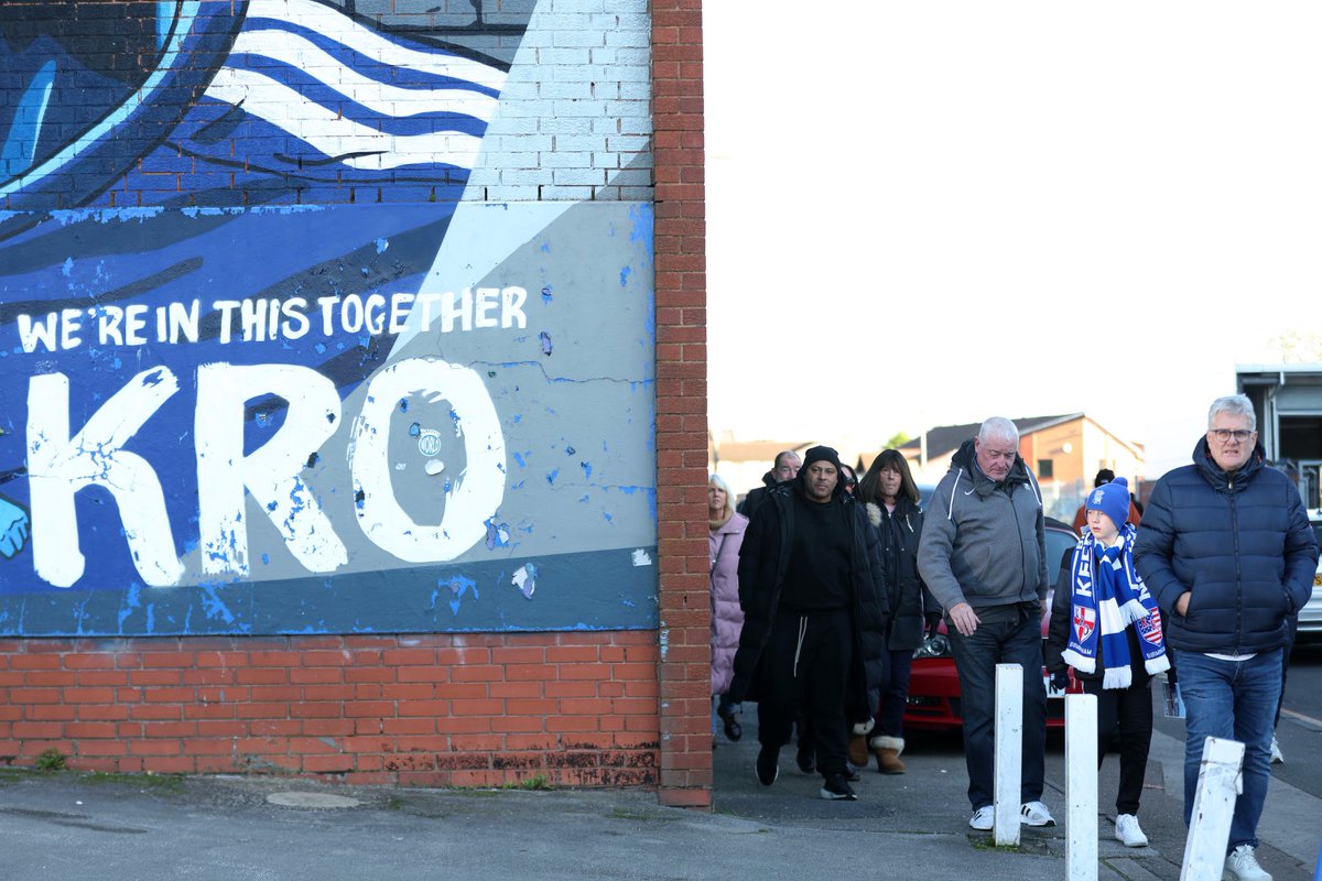 A limited number of secure car parking spaces remain for Blues and @pnefc fans on Monday. The car park will be open until 8.00pm. 🕗 Secure your place 👉 eticketing.co.uk/bcfc/EDP/Event… #BCFC