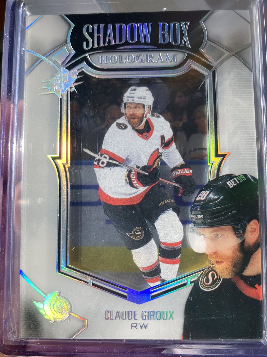 Hi guys and gals, doing a #giveaway for this beauty Claude Giroux Shadow Box. One entry for each like and/or retweet.  Must be following to win.  Will announce the winner Easter Monday.  Good luck and #GoSensGo !