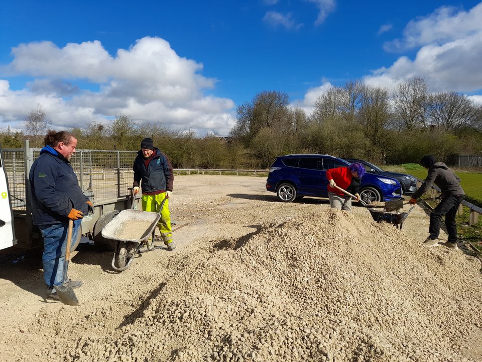 Shoveling through to the Bank holiday weekend at Kiveton #Community #Woodland this week, repairing pot holes in the car park and pathways around site. There was plenty of limestone to shift, many thanks to #volunteers who joined us this week. Have a eggcellent Easter weekend