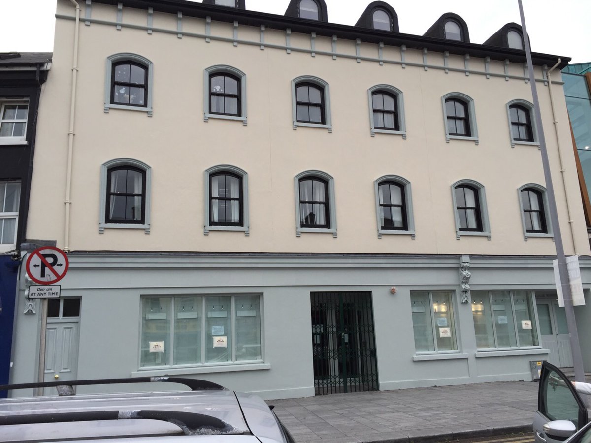 Throwback to when we decorated these offices Internally & Externally to be taken over by FAS , now a Citizens Advice Centre. #tbt #throwback #throwbackthursday #interior #exterior #corkcity #corkcitycentre #fas #citizensadvice #qualitycounts