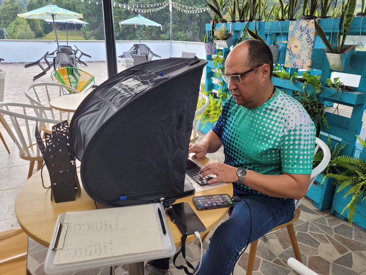 Trabajo que enorgullece esta profesión de periodista plasmado en este video de la gestión deportiva y organizativa de la Federación Colombiana de Patinaje del 2020 al 2024.

youtu.be/kI6fxo2l8f8

<a href="/PositivaCol/">Positiva Seguros</a> 
<a href="/MinDeporteCol/">Ministerio del Deporte</a> 
<a href="/OlimpicoCol/">Comité Olímpico COL</a> 
<a href="/ACORDCOLOMBIA1/">Acord Col 🇨🇴 ®️</a> 
<a href="/CentroDepRcn/">Centro Deportivo</a>