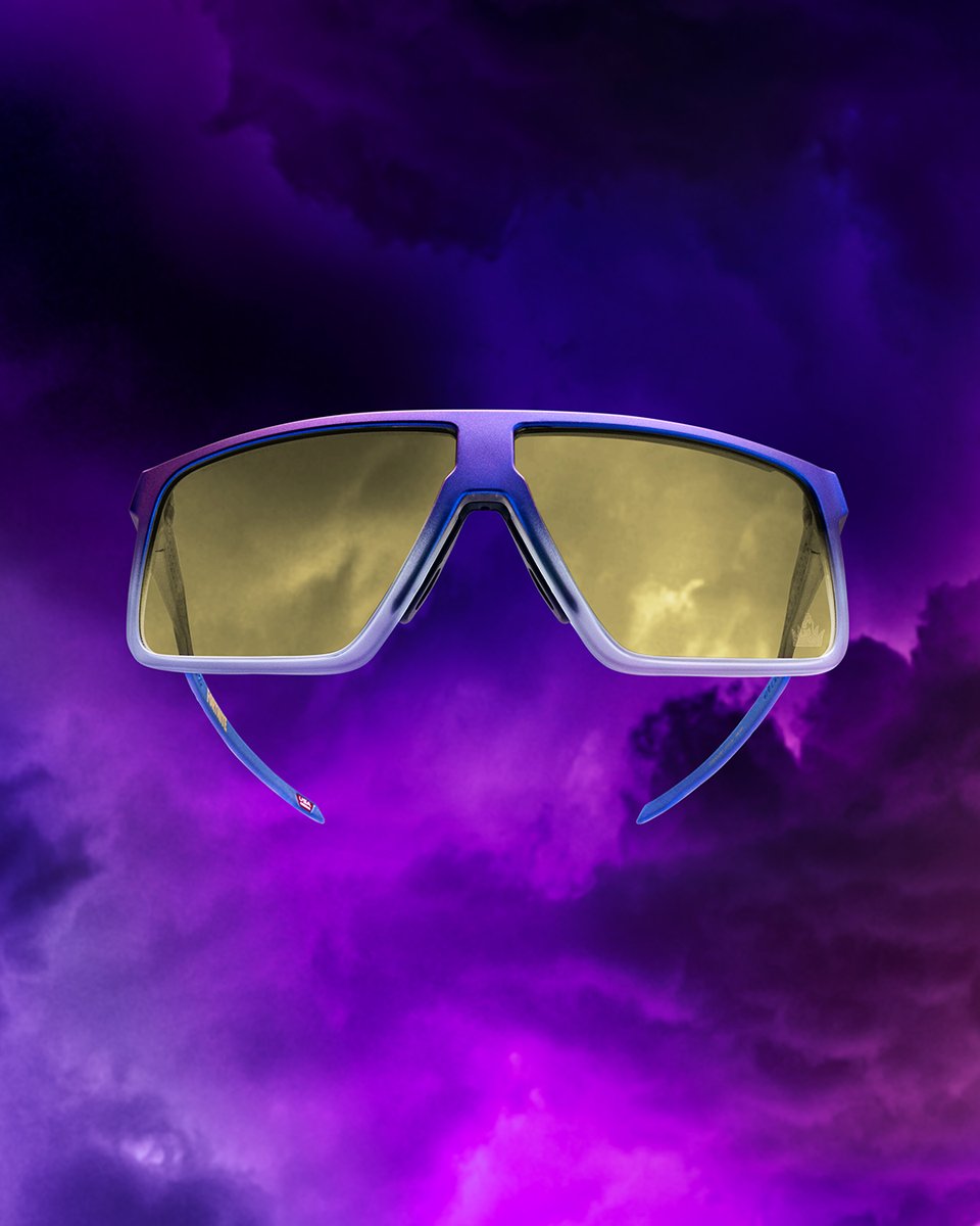 Rediscover Oakley x Fortnite Hydra, equipped with golden Prizm 24K lens for every outdoor activity, and Oakley x Fortnite Helux, with Gaming 2.0 Prizm lens to edge closer to victory. Now available on oakley.com and in selected stores worldwide.