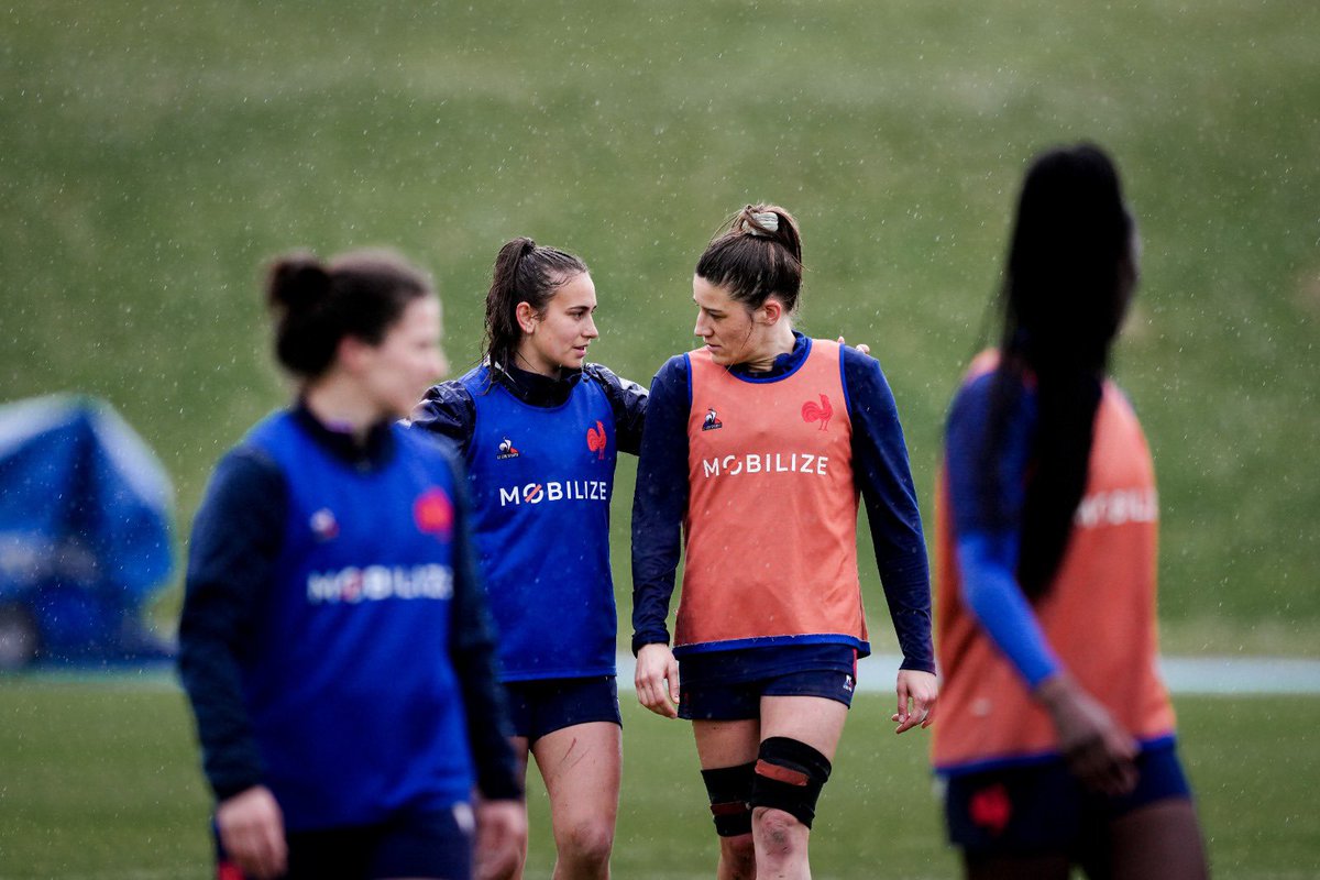 🌧️ Préparation du match en Écosse dans les conditions du réel 🏴󠁧󠁢󠁳󠁣󠁴󠁿🇫🇷

#FRAECO #XVdeFrance #NeFaisonsXV