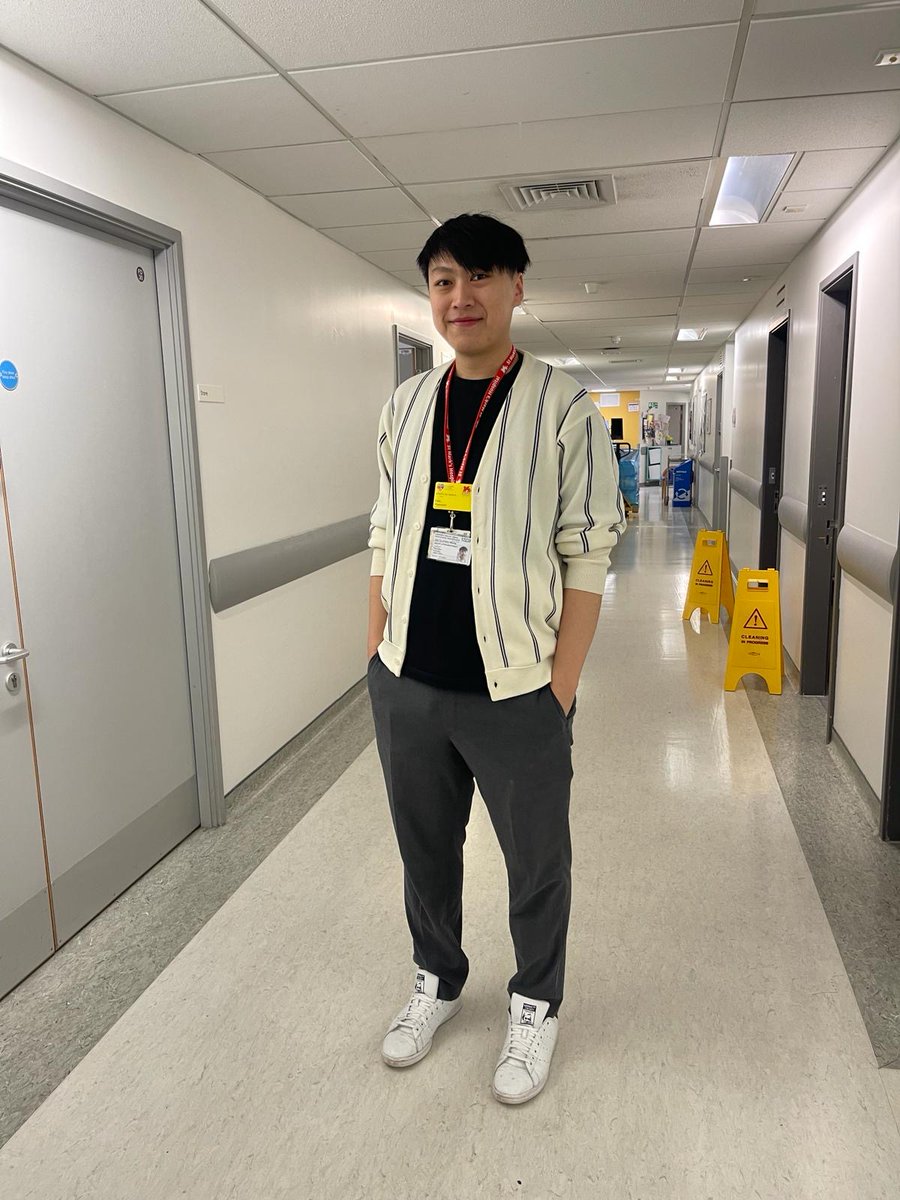 1/ 3 Felix Wong- I am a specialist gastroenterology pharmacist with an interest in IBD.

#Pharmacy24 

 I spend my first half of the morning attending IBD MDT ward round and making interventions to patient’s pharmaceutical management.