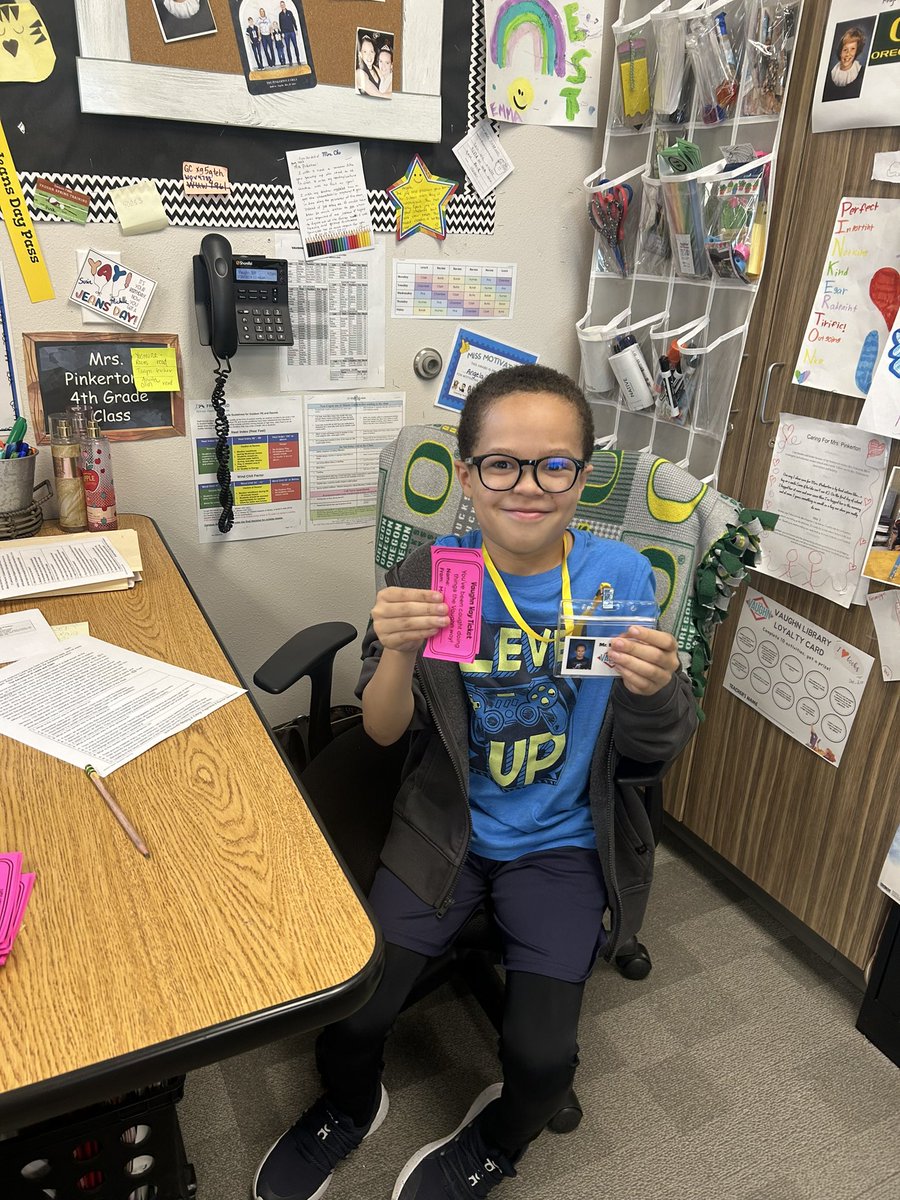 angelaatkagan's tweet image. My teacher of the day is very helpful! Thank you Mr. S! The students save their dojo points for months for this. He did an awesome job giving the spelling test. #mrspink4thgrade