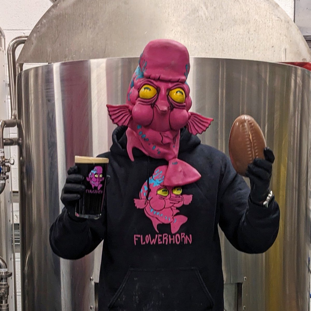 flowerhornbrew (@flowerhornbrew) on Twitter photo We are open Easter Sunday! 🐣🐇
Our bank holiday opening hours are:
🍺Friday 3pm-11pm
🍺Saturday 12pm-11pm
🍺Sunday 12pm-8pm
<a href="/Mr_Croquewich/">Mr Croquewich</a> will be open with us Friday and Saturday and @SLIZZA_PIZZA will be available on Sunday. Get down to the taproom for your Easter pints! 🍻 We are open Easter Sunday! 🐣🐇
Our bank holiday opening hours are:
🍺Friday 3pm-11pm
🍺Saturday 12pm-11pm
🍺Sunday 12pm-8pm
<a href="/Mr_Croquewich/">Mr Croquewich</a> will be open with us Friday and Saturday and @SLIZZA_PIZZA will be available on Sunday. Get down to the taproom for your Easter pints! 🍻