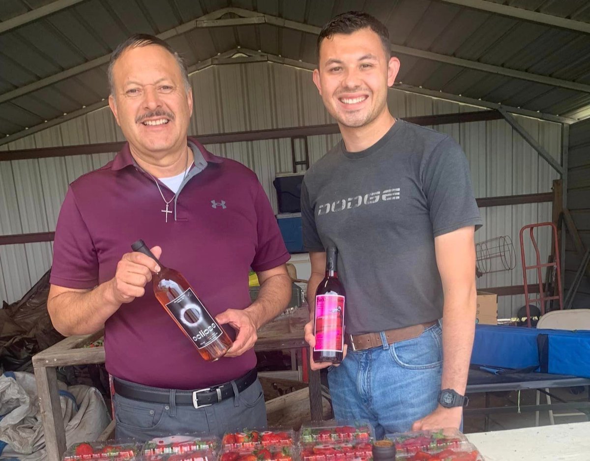 It’s that time of year 🍓 Strawberry season in Atascosa County & the famous Poteet Strawberry Festival is right around the corner! S&G Strawberry Farm is open for business & the Blackbird Winery is putting out some outstanding local wines! Learn more: strawberryfestival.com