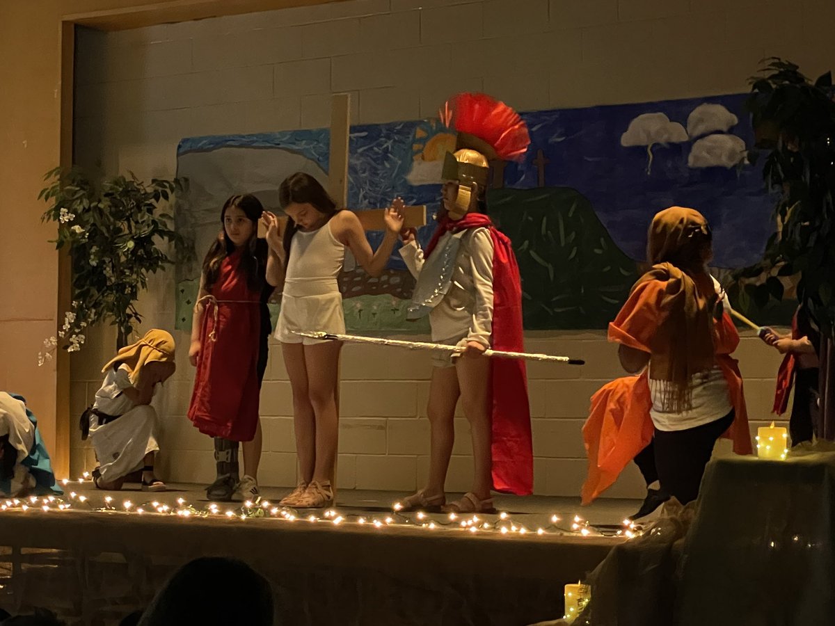 What an incredible performance of the Stations of the Cross today by our very own choir! Huge thank you to Mme Joanne and Mme Mackenzie for all your hard work on this very meaningful presentation. What an incredible way to reflect as we prepare for Easter.