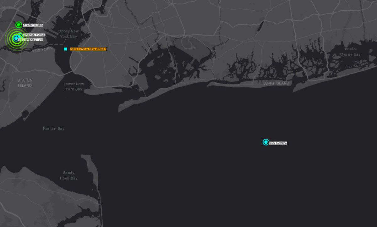 The #PortofBaltimore ships are already here. <a href="/Maersk/">Maersk</a> Yukon and <a href="/MSC/">msc</a> Everest VIII at <a href="/PortNYNJ/">Port of NY & NJ</a> Elizabeth berth, while MSC Kumsal waiting at Ambrose anchorage.