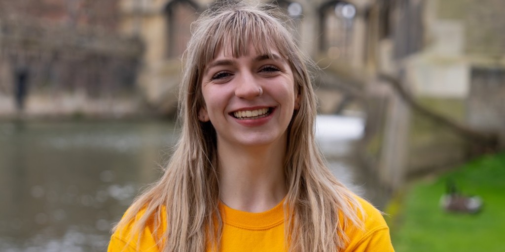 Good luck Cambridge crews @theboatrace this Saturday - 30 March - and especially to #ChristsCollege medical student Katy Hempson in the Women’s Reserve Boat, Blondie, who will take on Oxford's Osiris on the Championship Course at 15:01 theboatrace.org/spectator-info… 📷 Nordin Ćatić
