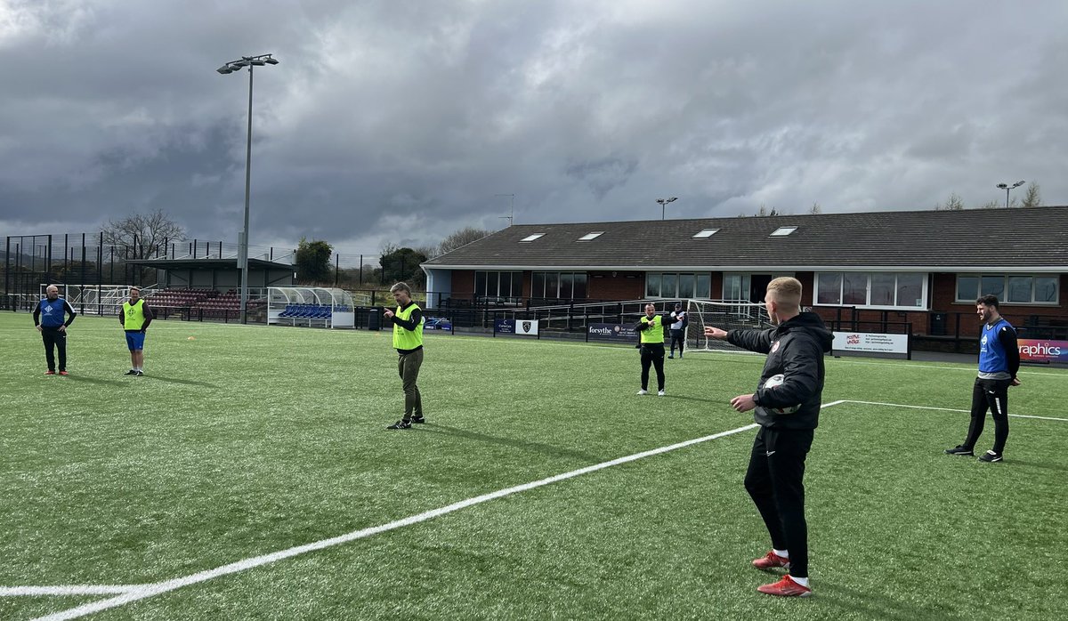 The penultimate day of the @UEFA C Diploma course started with a presentation on Teaching & Learning, before Staff Tutors delivered 7v7 matches focussing on the Principles of Play. Candidates then began planning, preparing and delivering their final on course coaching practices.