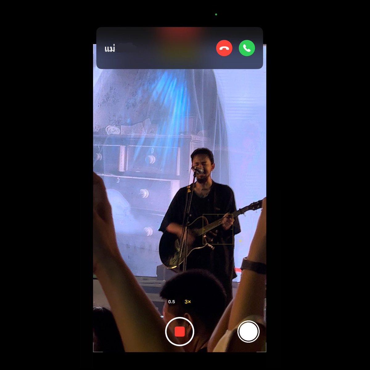 แม่กุสร้างตำนานมาก โทรมานอนไททศร้องเพลง Hello Mama ได้ยินไททศตอบ บ่มีหยงดอกอีแม่ ลูกสบายดี จบ ฟิร