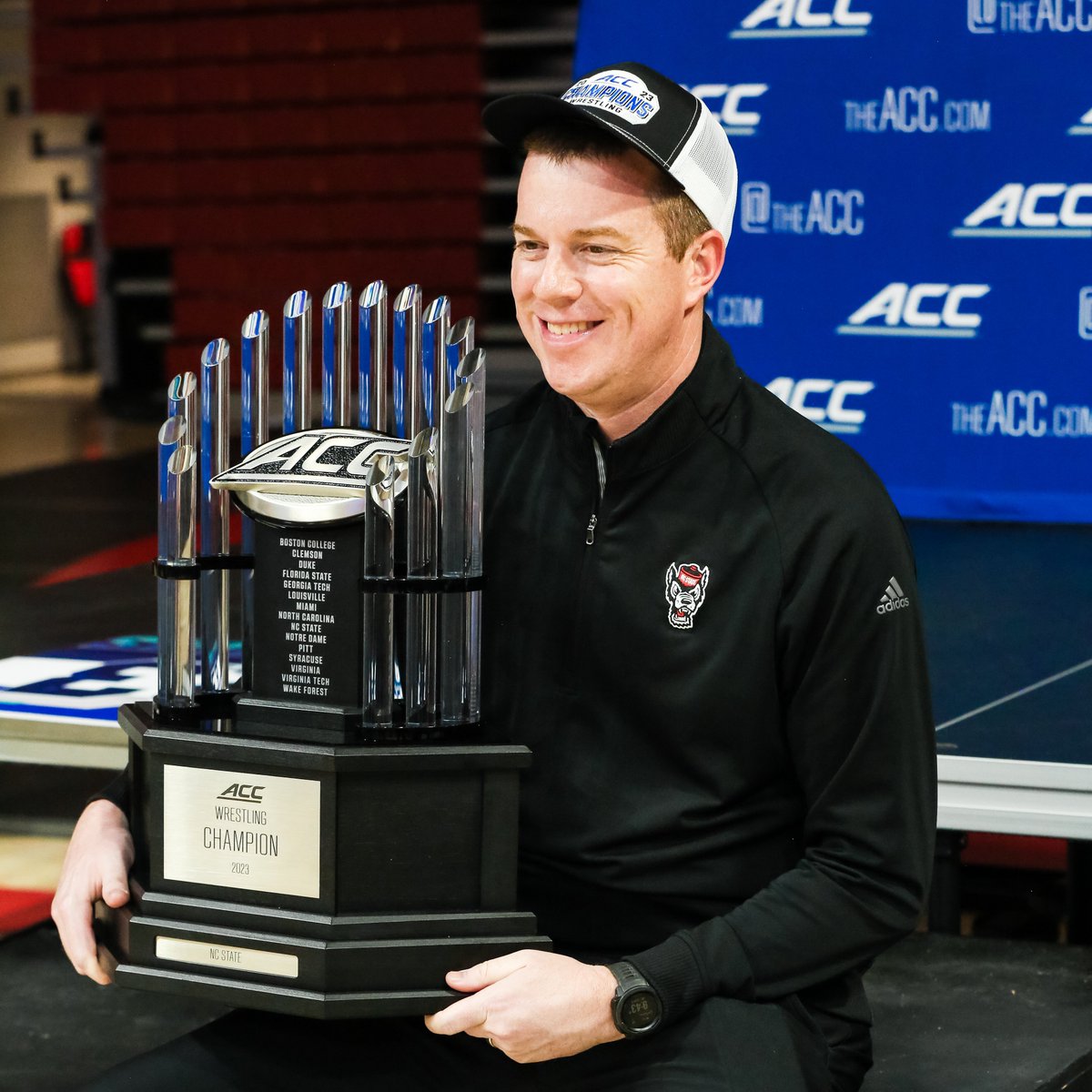 PackWrestle's tweet photo. Appreciative this month and every other month for all that our trainer, Will Conlon, does for us♥️🐺

#athletictrainingmonth https://t.co/CdhtWfCg44