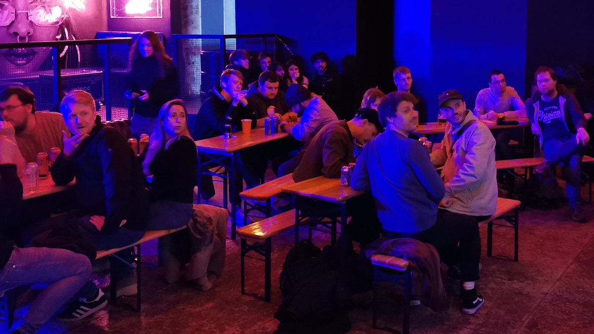 HubworldScot's tweet image. We are halfway through our #HubQuiz week!
Edinburgh you were stellar! ⭐️
Congrats to team Awwwwwwwwwwwwwwww Snap for taking home the trophy! 🏆
Last and certainly not least, tomorrow brings the finale, Dundee!