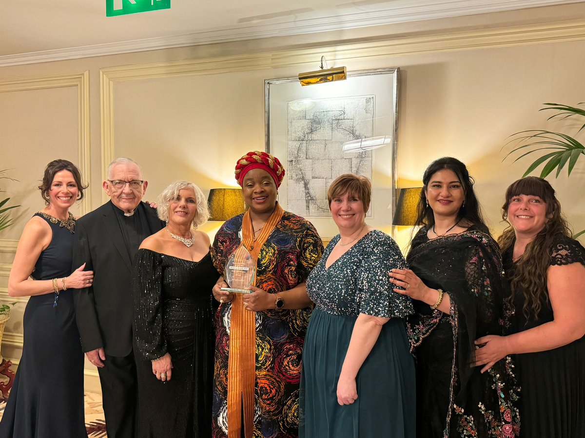 A huge congratulations to Sherwood Forest Hospitals Early Pregnancy Unit (EPU), Ward 14, and Chaplaincy team who have all been awarded ‘Bereavement Team of the Year’ at the Mariposa Awards 2024! Read more here: tinyurl.com/396em4dy