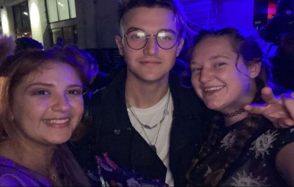 livchav's tweet photo. @awonderland @Ghastly 🥹he gave a little pep talk/speech at his show in Portland and did a full meet and greet after and it changed me as a person. I just really needed to hear that things do get better and he looked us all in the eye and let us know it’s going to hurt but we will get thru it https://t.co/cBqPVf5y2A