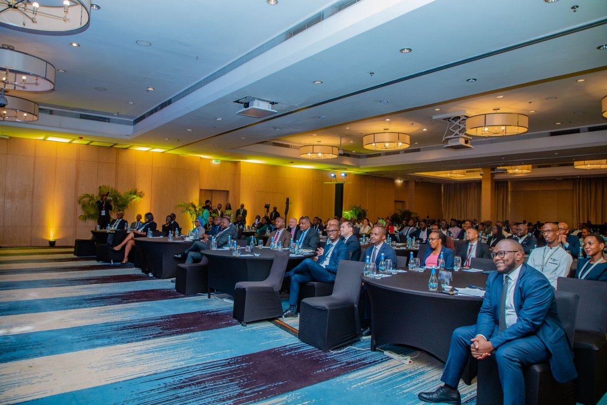 Earlier today, RSSB CEO, @Regis_Rugema, participated in a panel discussion on 'Trade, Investments, and Connectivity: Boosting African Economies' during the 5th Annual Investment Conference held at the Marriott Hotel in Kigali.