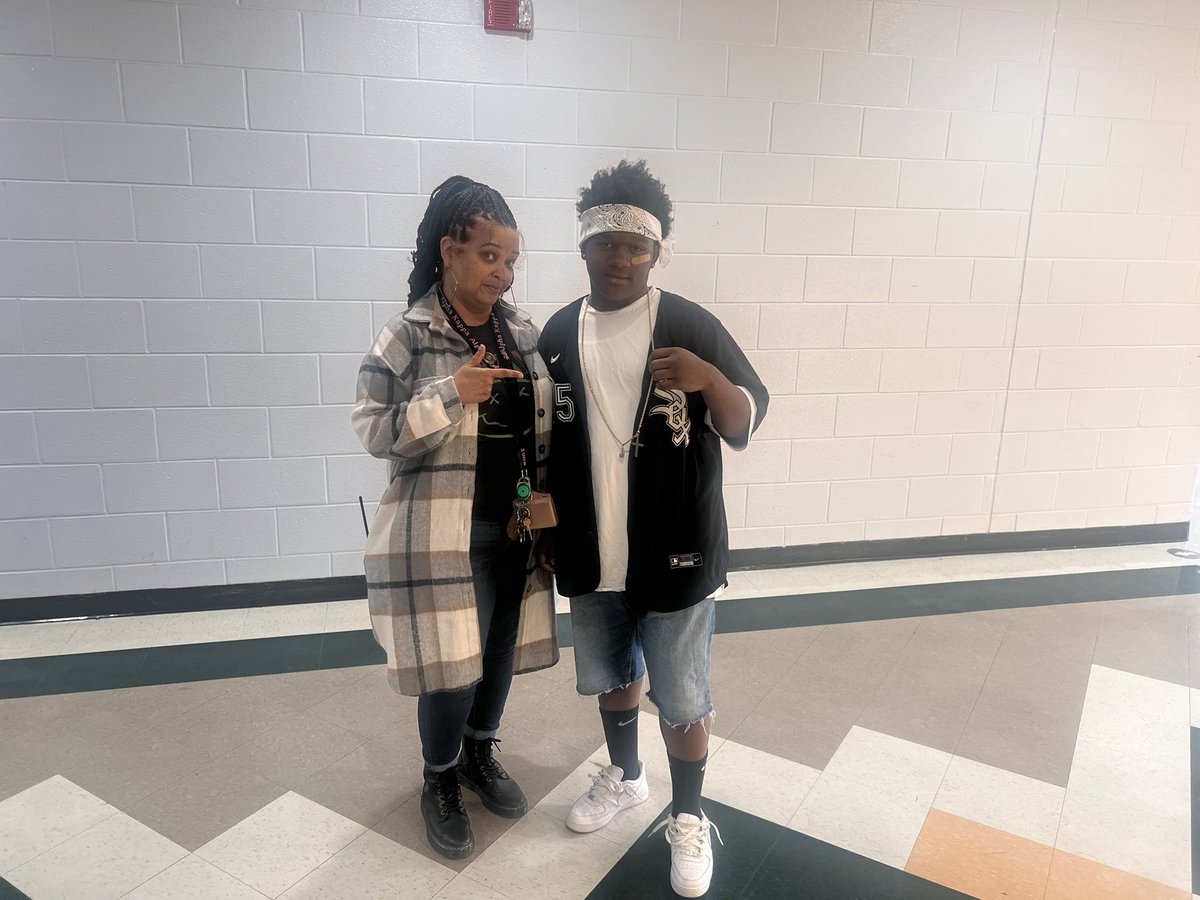PBIS Decade day is giving 70s-90s! Shout out to the scholars who are really showing their Panther PRIDE this week! ❤️ @prin_pauldwest @APRagland @LennetteJones @revels_theresa