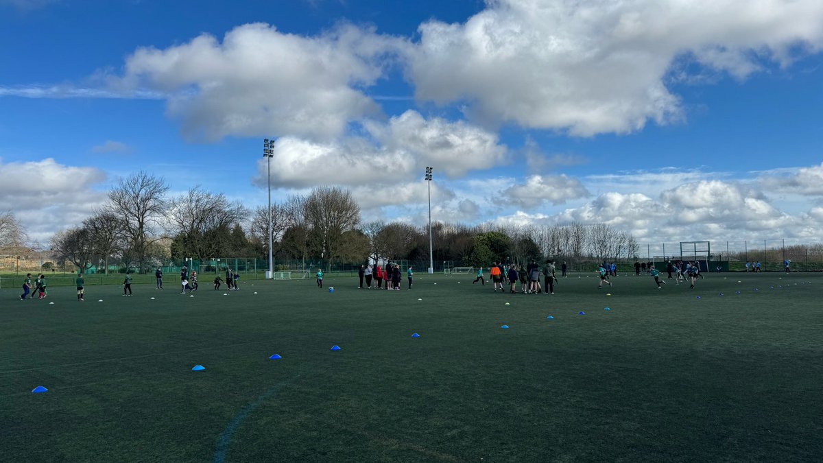 Today was the day for our Sheffield NFL FLAG! Unbelievable skill and sportsmanship from all schools. Congrats to our regional qualifiers @AngramBankSport @marlcliffesch @StMaryHighGreen & Parson Cross and a HUGE thank you to @SheffGiants & @KESSheffield leaders for the support!