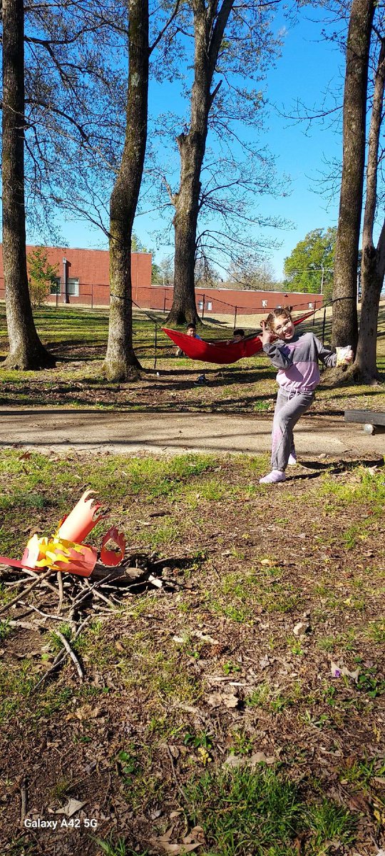 The students in ESL classes put the classroom language to use in the real world with their camping 🏕️ unit in the BOG. @BESBartlett #NoPlaceIdRatherB