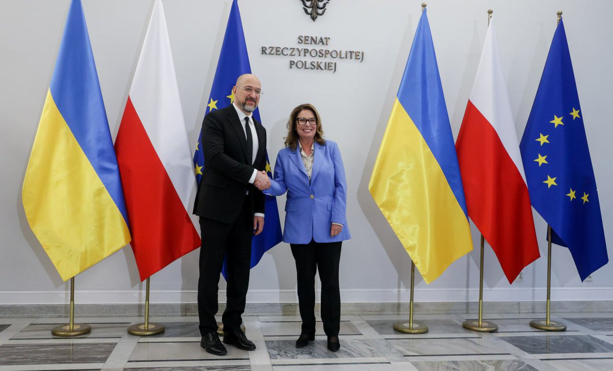 During the meeting with the Marshal of the Polish Senate @M_K_Blonska we talked about the situation on the border, the need to ban the import of agricultural products from russia and belarus, and the restoration, in particular, of the Kharkiv region. We also discussed the…