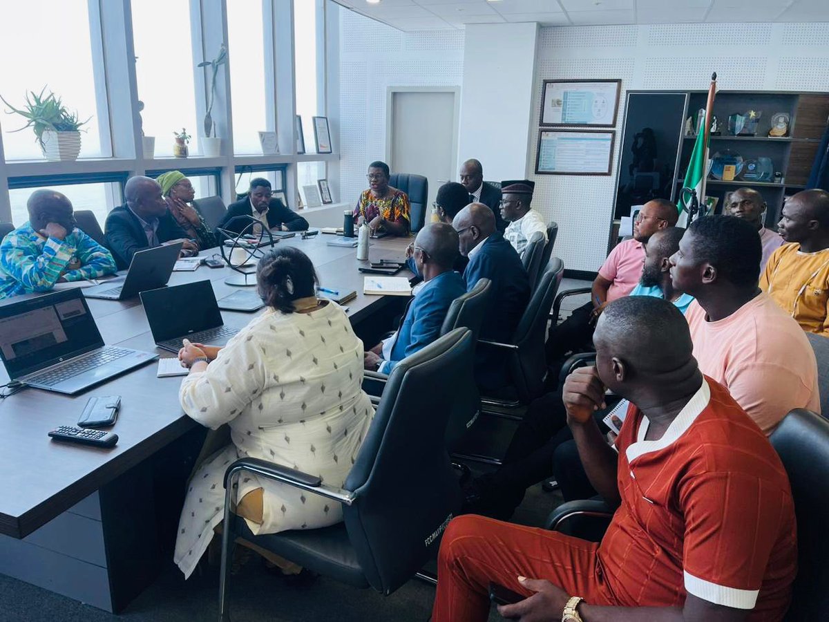 The two-year feasibility studies for the Freetown Cable Car system started in July 2022. The feasibility studies are being funded by the @c40cities Finance Facility and undertaken by an international consortium of experts led by GIZ. Yesterday the preliminary technical,