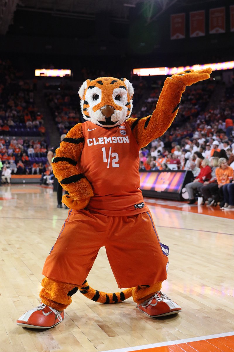 CBS Sports tweet media