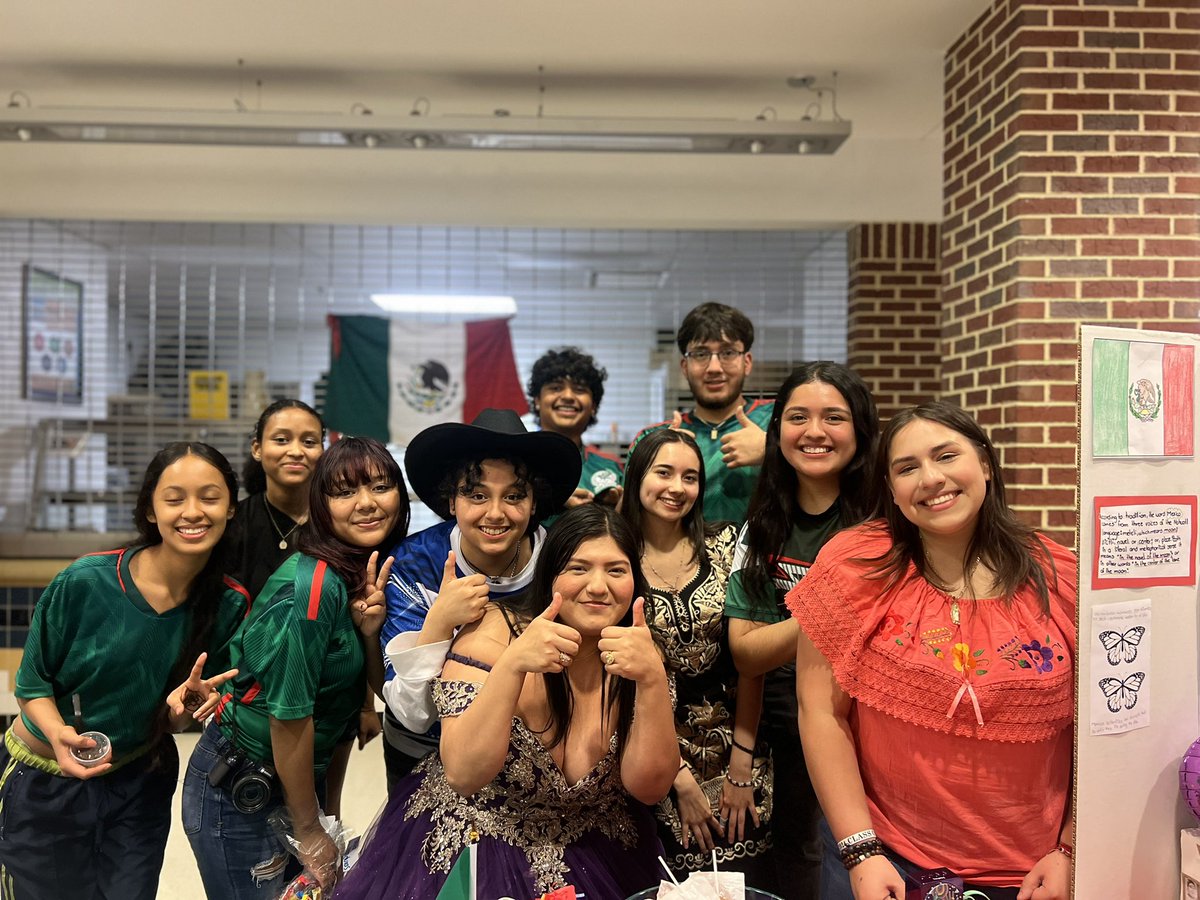 About International Night…..We had an amazing night celebrating culture with our feeder school, @EastvalleyEagle!