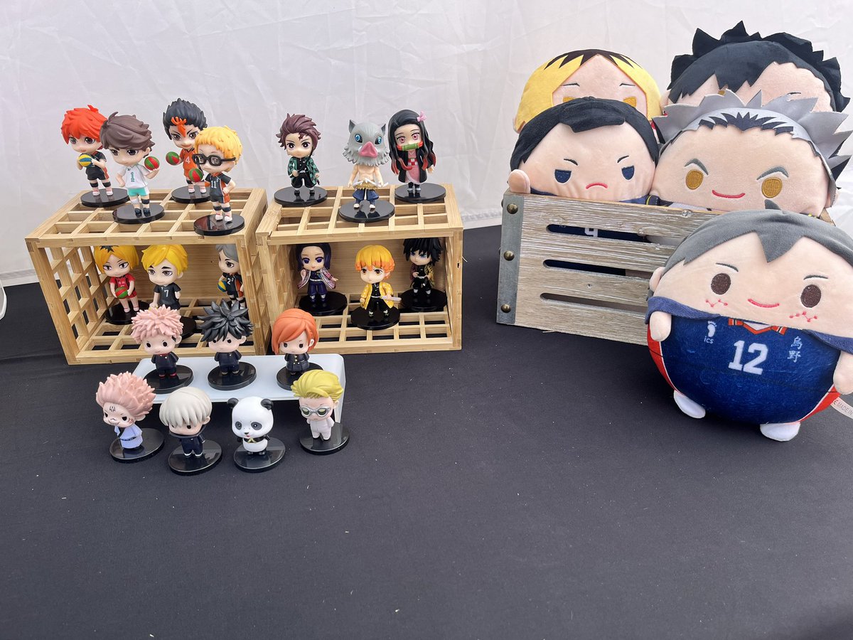 biscuittjg's tweet photo. So i got it separated from anime and cup side lemme show you the anime side first! Isnt sheee purrtyyy https://t.co/DL4wfx8BeN