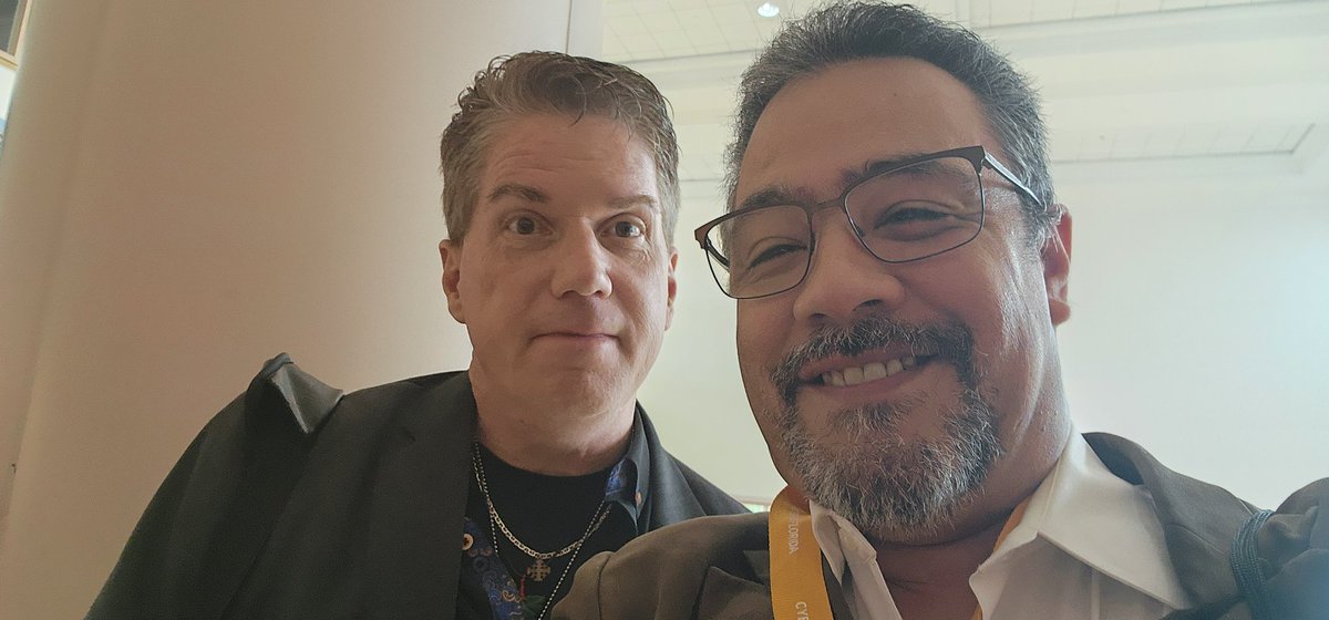 Look who I found coming around aimlessly 😆 @jaysonstreet at @CyberSecurityFL