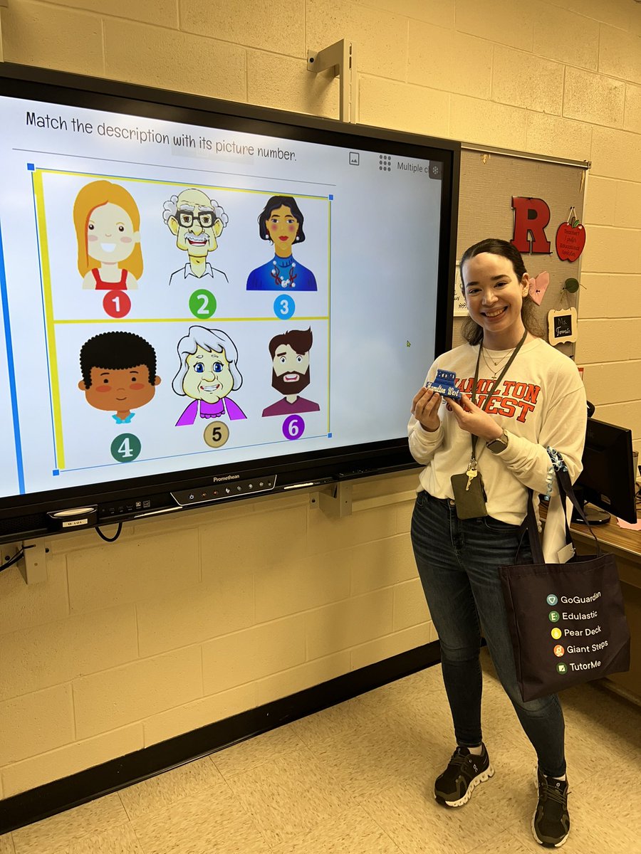 Concluded our 4th Annual Engagement Challenge today 🎉 Congratulations to our winners all month long &amp; thanks to everyone who entered!! It’s been inspiring seeing all the creative activities &amp; lessons, and to hand out SWAG to all our hardworking teachers 🏆 <a href="/WeAreHTSD/">WeAreHTSD</a> #HTSDpd
