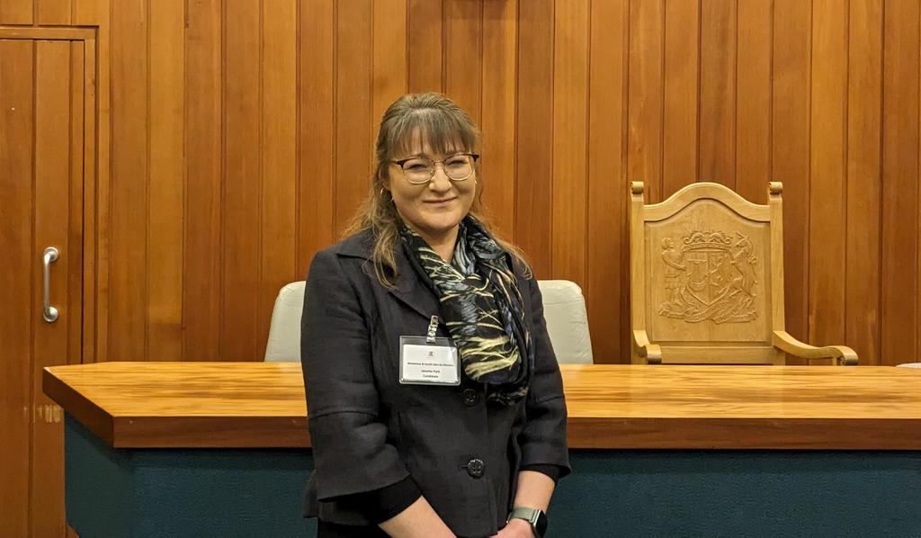 ARMstew's tweet image. Janette Park has been elected to take up the empty seat in the #Stromness &amp;amp; South Isles council ward following today's by-election. 
She eared 757 votes to Magnus Thomson's  125.
#LDReporter #Orkney