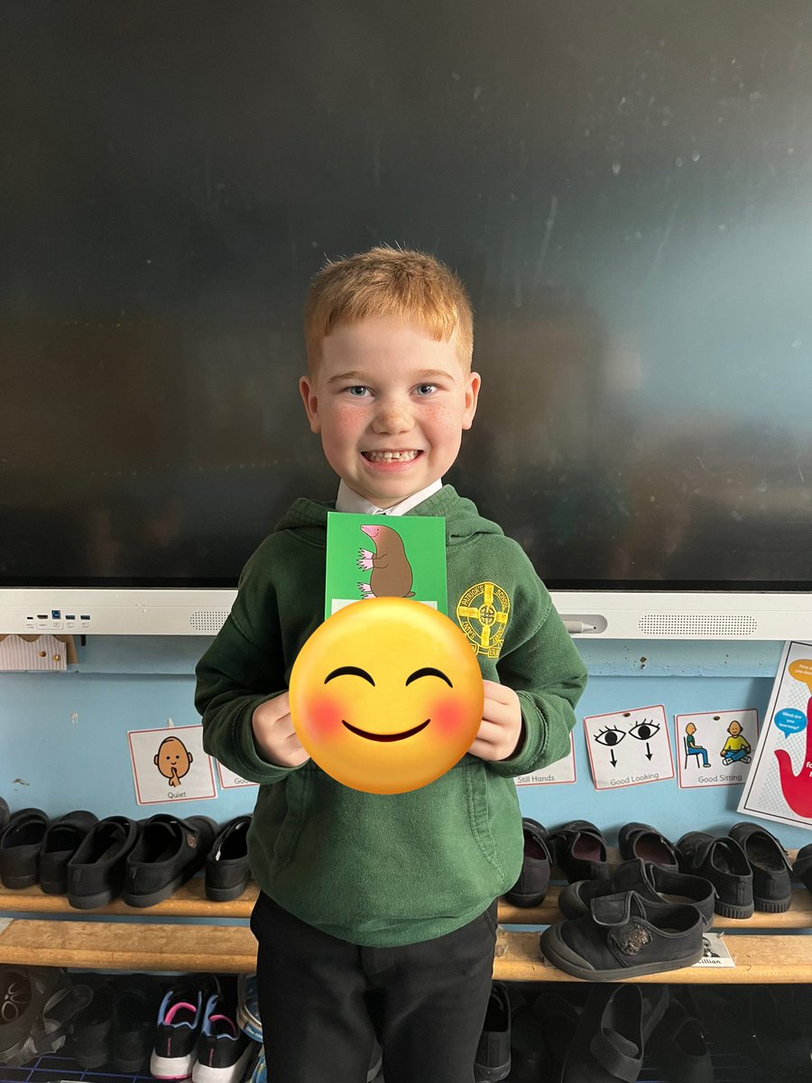So very proud of our Star of the Week! 
C always brings smiles to our class! ⭐️@MrsMu_StP