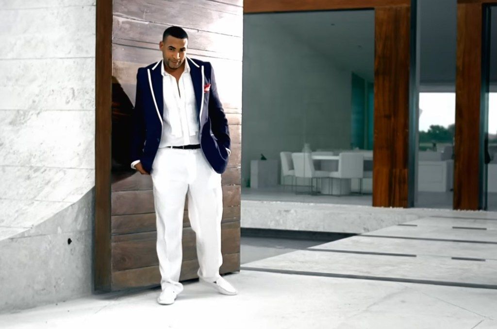 Don Omar Earns Second Entry to YouTube’s Billion Views Club With His 2011 Hit ‘Taboo’ buff.ly/4cDiq3h #DonOmar #Taboo #YouTubeBillionViewsClub