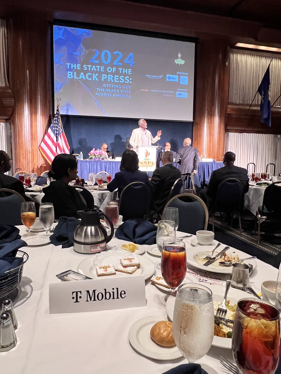 What an honor to join @NNPA_BlackPress at the State of Black Press Luncheon! 🙌 This year’s #BlackPressWeek theme was “Getting Out the Black Vote” - don’t forget to do your part! 🗳️ @shelliepea