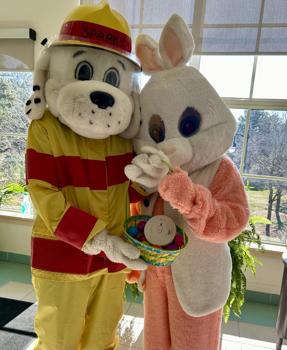 🐰🔥 Wishing everyone a safe and joyous Easter weekend from Brampton Fire and Emergency Services! 🚒 We would like to send a special shout out to our members who are working today, thank you for your dedication. #easter2024 @ChiefBoyes @BPFFA1068 ^JD