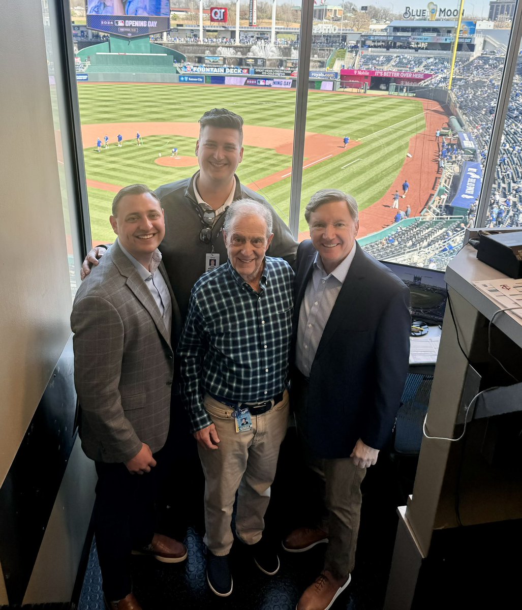 Jake Eisenberg tweet media